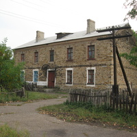 станция Ломоватка, старенький домик на ул. Железнодорожной