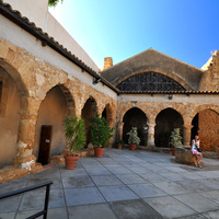 Museo Argheologico Regionale (часть монастыля Сан-Никола)