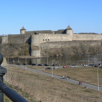 Крепость - вид с эстонского берега