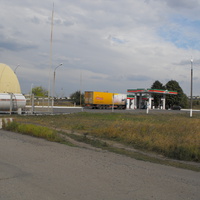 Автозаправочная станция на вьезде в Шевченково