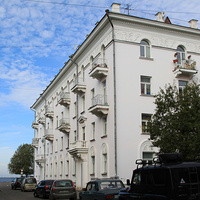 Дом № 1 по улице Логинова