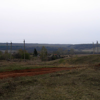 Вид с бугра на часть деревни Калиновка, которая называлась местными Бобовка