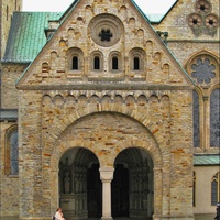 Райский портик Кафедрального собора Падерборна