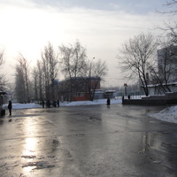 Площать северного выхода станции Ленино (Царицыно)