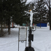 Пристень. Поклонный крест в память о 1020-летия Крещения Руси.