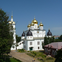 Дмитров, храм