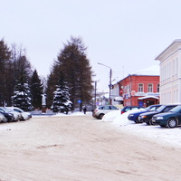 Центральная площадь посёлка. Вид с ул. Первомайская