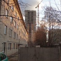 Двор гостиницы Загорье