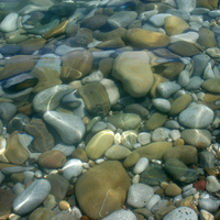 Камни в море