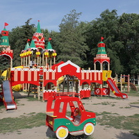 детский городок в парке