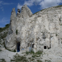 пещерный храм - вид сбоку