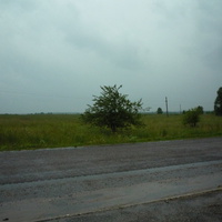 Вид с автобусной остановки в деревне Клевищи