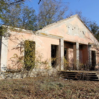 Сельский дом культуры-руины
