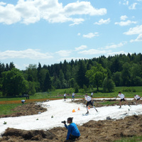 Майская лыжня на Сходне 2012.05.26.д. Голиково