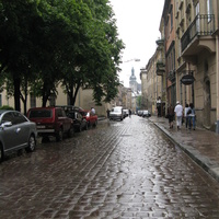 Львовская улочка после дождя