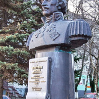 Памятник атаману Платову (бюст)
