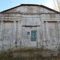 Здание храма Покрова Пресвятой Богородицы (бывшего) Здание частично используется под кочегарку