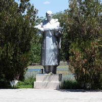 памятник павшим воинам при освобождении села в январе 1943 года