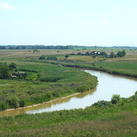река Егорлык на западной окраине села