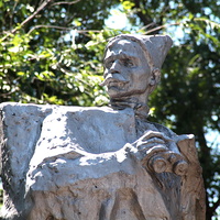 памятник Герою Гражданской В.И.Чапаеву
