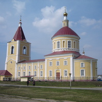 Трехсвятская церковь