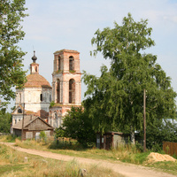 Село Тепло-Троицкое, церковь