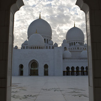 Белая мечеть шейха Заида