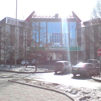 Здание ПримСоцБанка на ул. Плеханова, 100