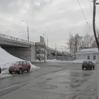 Мост через через железную дорогу