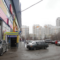 Торговый центр W на Бирюлевской улице, 51