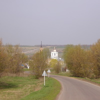 Дорога к церкви