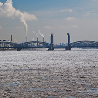 Вид на Финляндский мост