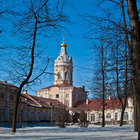 Ризничная башня в Александро-Невской Лавре