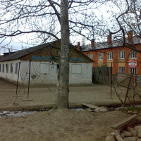 Чулат. Старое и новое здания школы