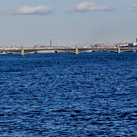 Вид на Троицкий мост