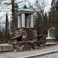 Памятник в честь крепости