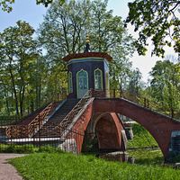 Крестовый мост в Александровском парке