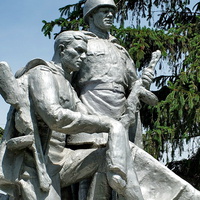 фрагмент памятника павшим воинам