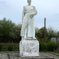Памятник Щорсу