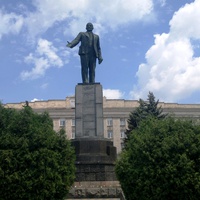Шахты. Памятник В.И. Ленину.