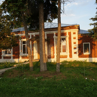 Авдотьино, здание школы в усадьбе Новикова