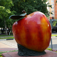 Скульптура Яблоко