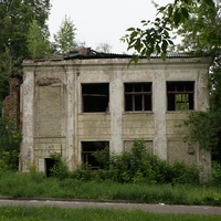 Цемгигант, старое здание детской поликлиники