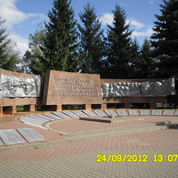Памятник Вечный Огонь на бортской могиле в Прохоровке