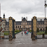 Ворота дворца