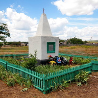 Братская могила воинов,погиших в январе 1943 года в боях за хутор