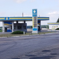 АЗС на автотрассе Симферополь - Харьков около Новой Водолаги.