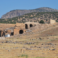 Останки древнего города Hierapolis. Театр