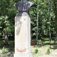 Курск. Памятник дважды Герою Советского Союза Андрею Боровых.