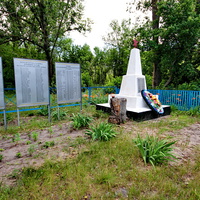 Братская могила воинов Гражданской и Великой Отечественной войн